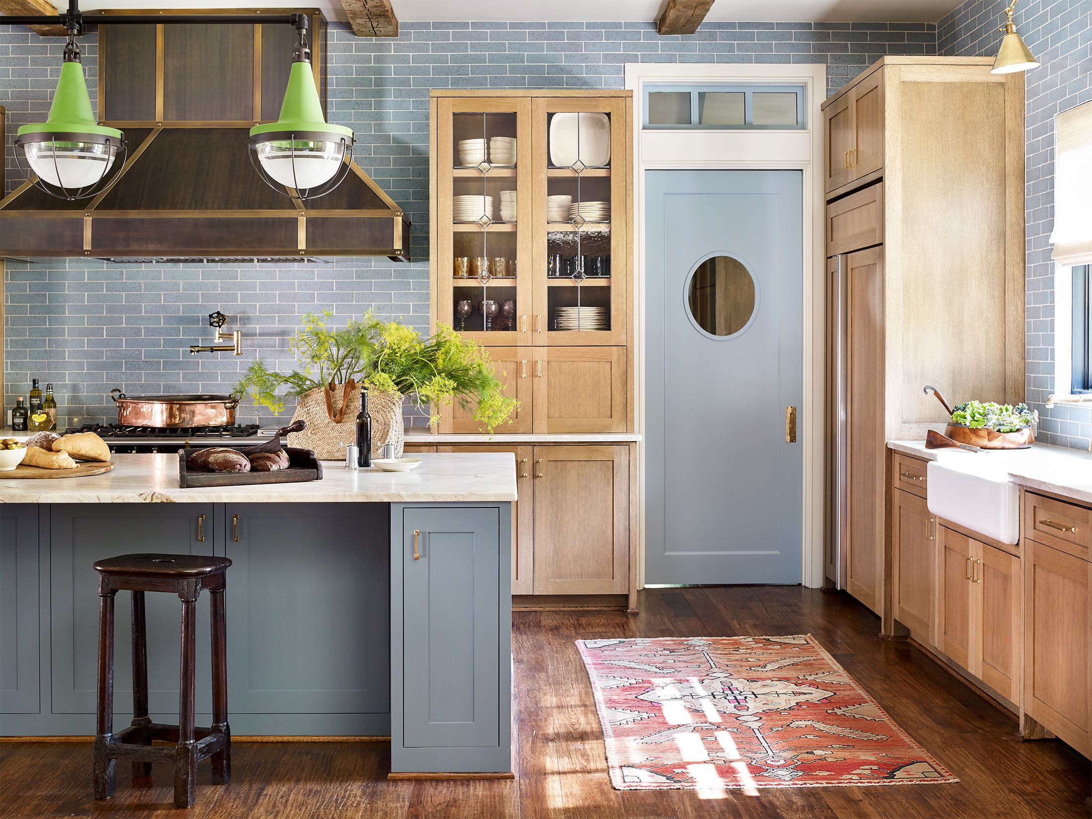 How to Pick the Perfect Teal Backsplash for Your Kitchen: 7 Gorgeous Design Ideas You