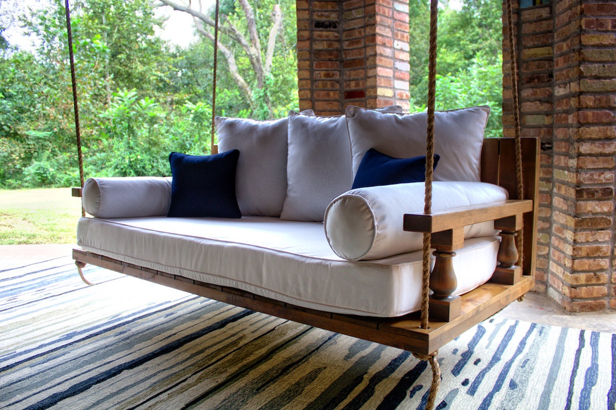 Comfort Up Your Porch This Fall: 7 Best Mainstay Swing Cushions That Make Lounging a Breeze