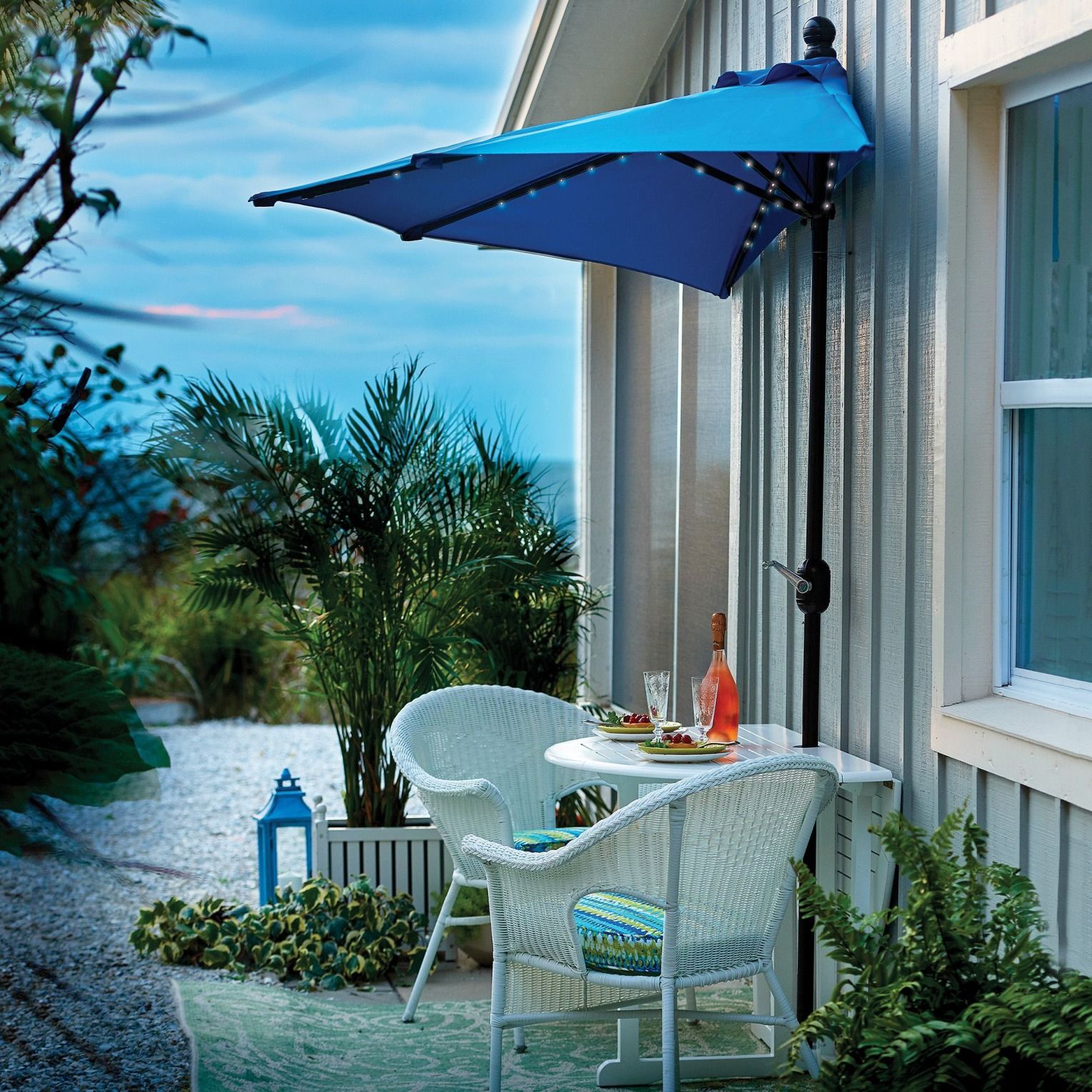 Need Shade on Your Apartment Balcony. Discover the Best Mini Umbrellas