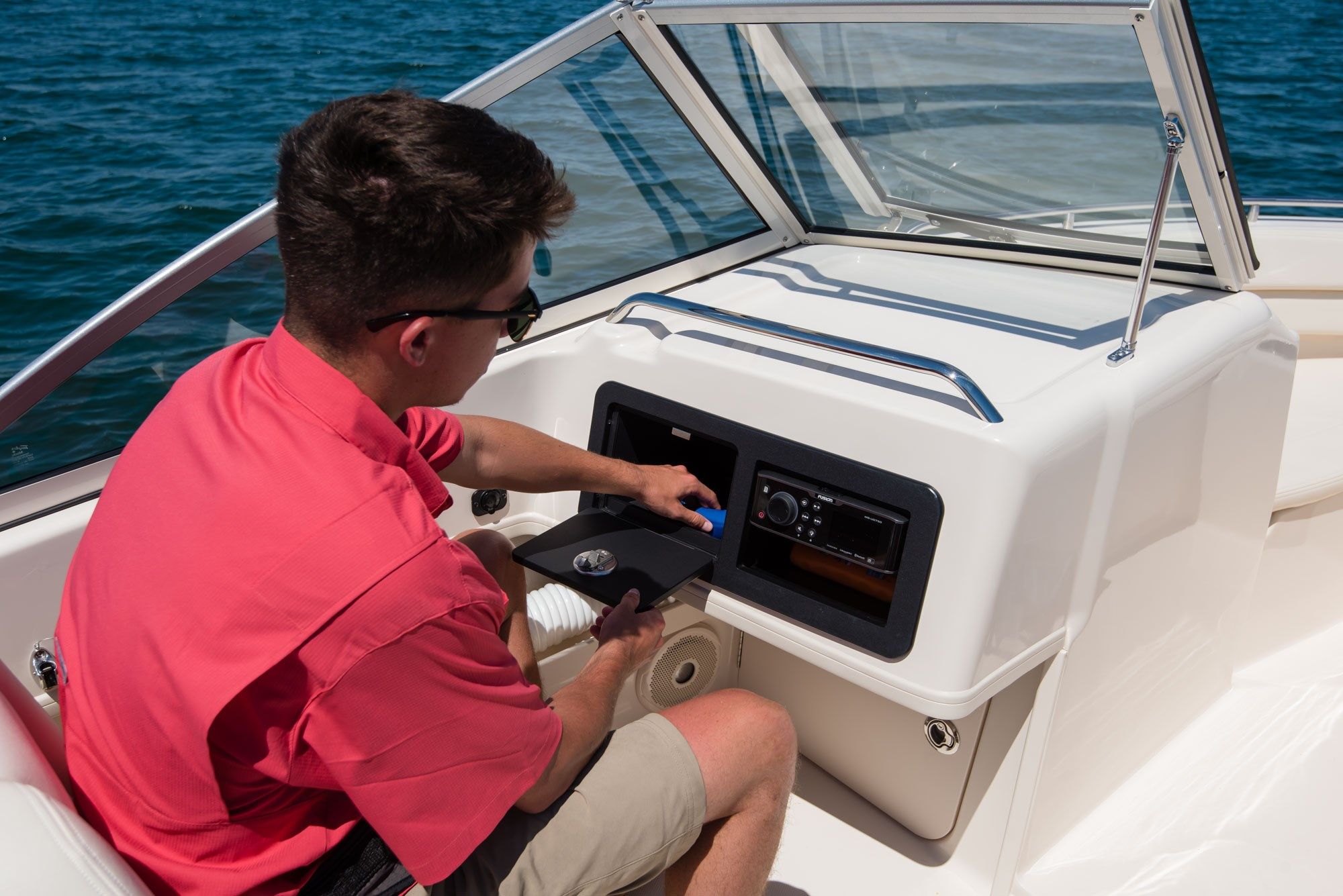 How To Pick The Best Center Console Boat Covers Near Me: 10 Must-Know Tips