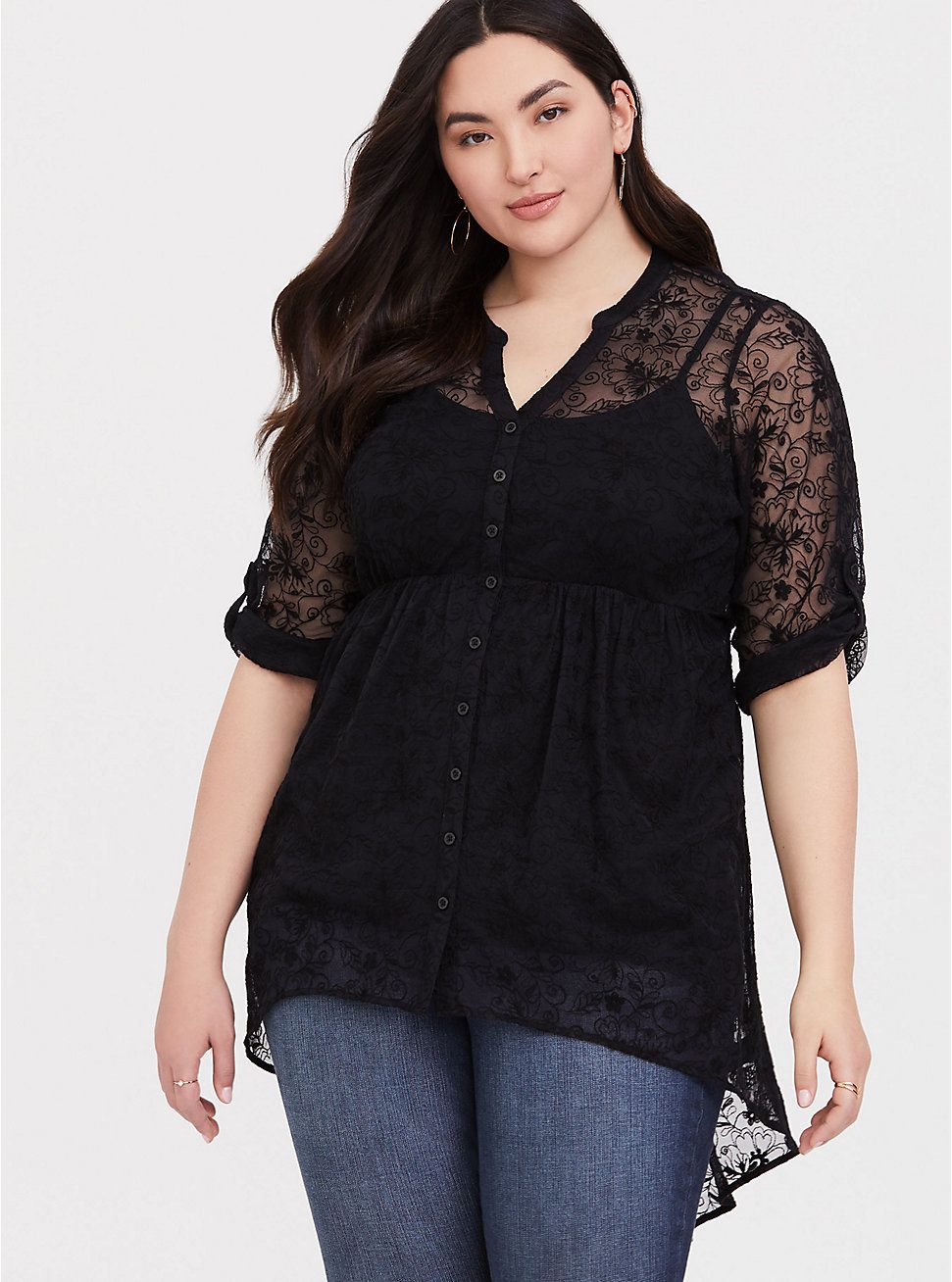 Can Black Lace Tunic Shirts For Plus Size Women Look Stylish And Flattering. 7 Times They Do