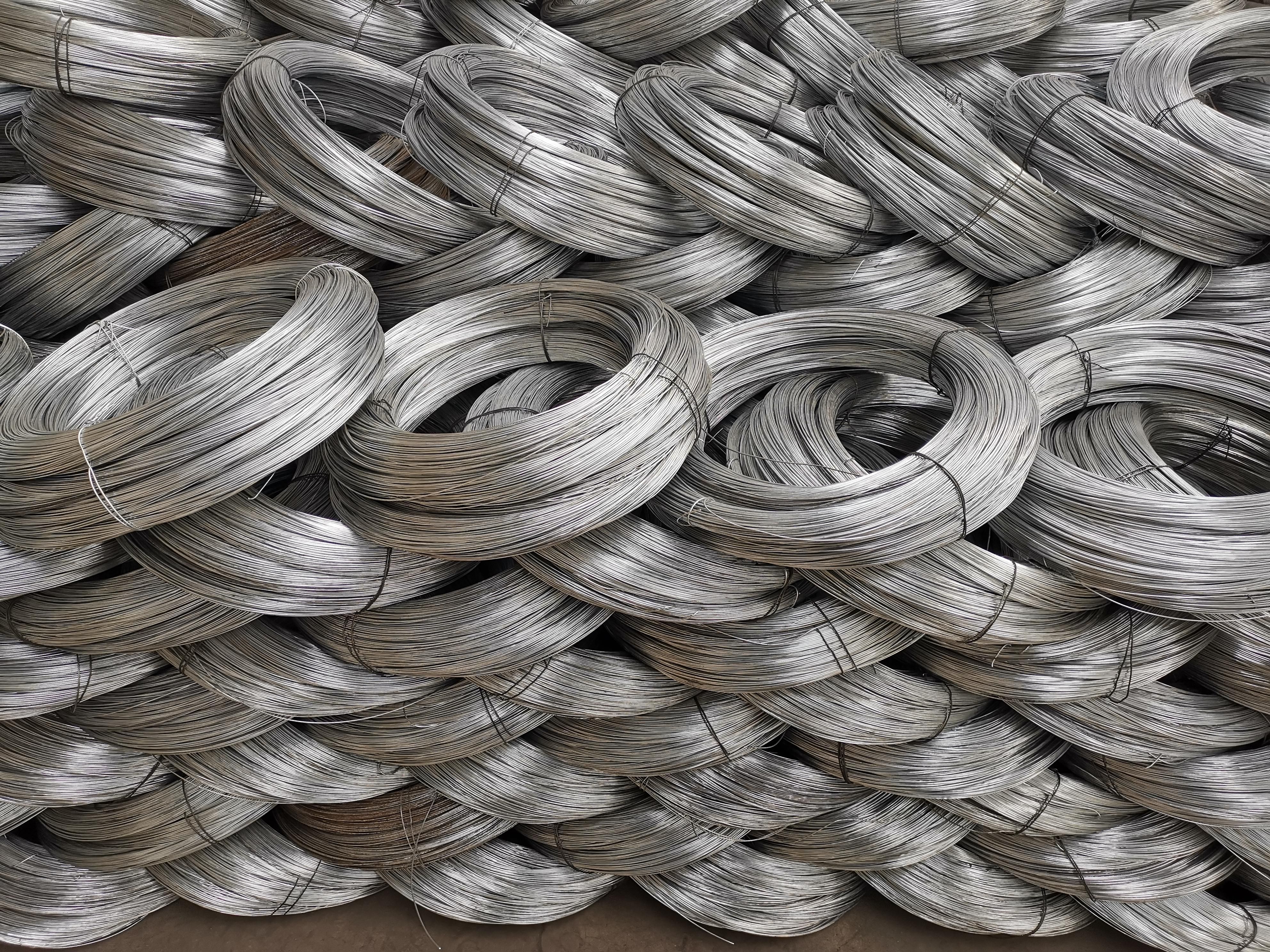 Looking to Buy Galvanized Steel Wire. Here are 10 Things to Know Before You Buy