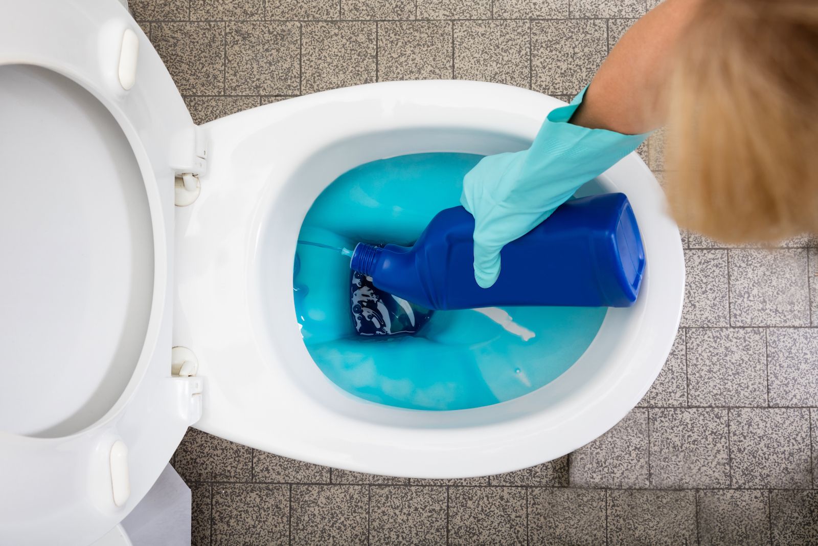 Need A Fresher Bowl: How Bowlrefresh Toilet Cleaner Transforms Your Toilet