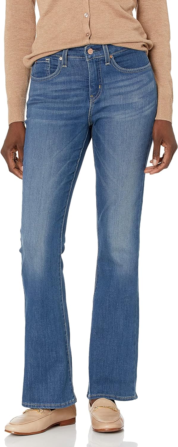Find Your Perfect Fit: Levi Strauss Signature Totally Shaping Boot Cut Jeans Review