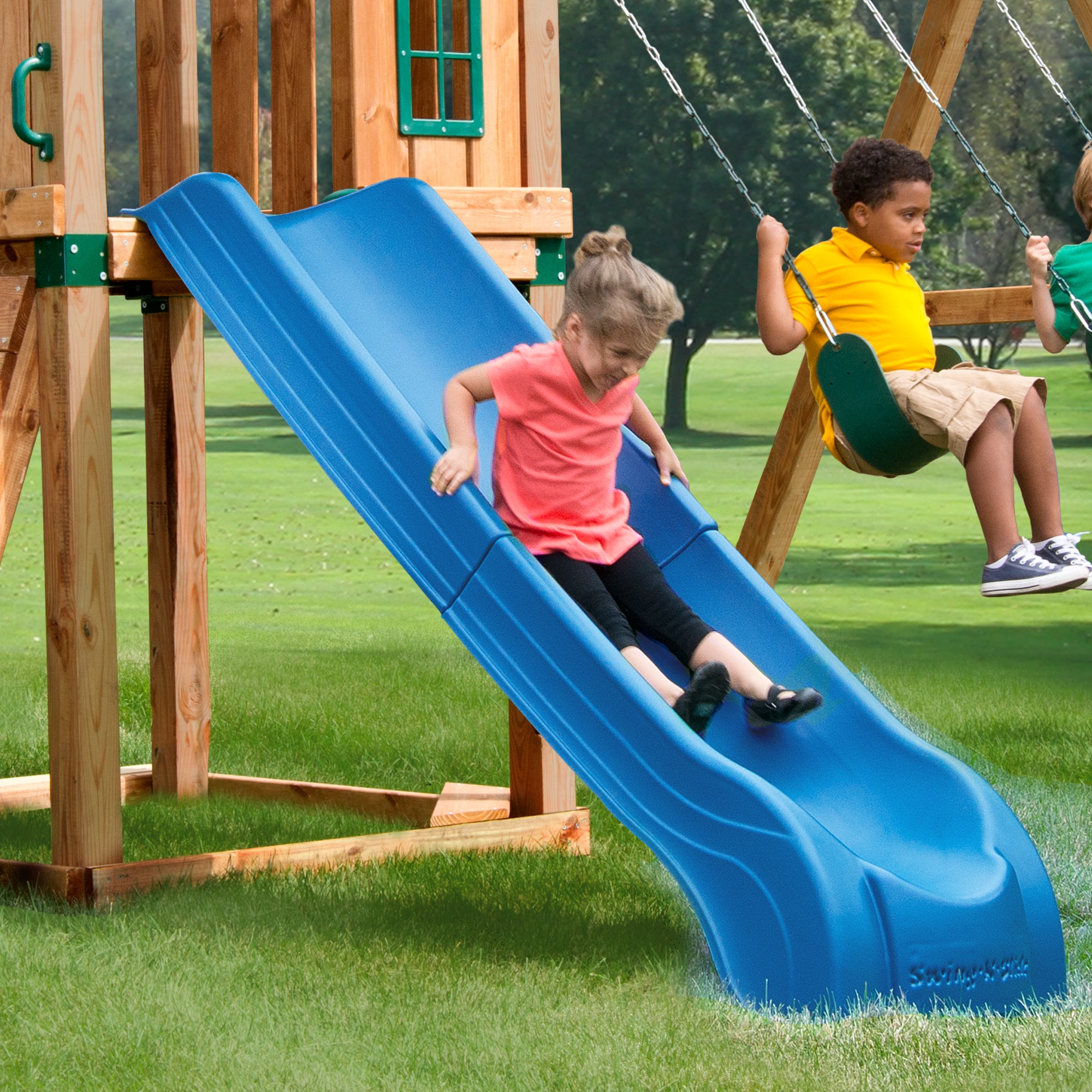 Choosing the Best Swing Set for Your Child
