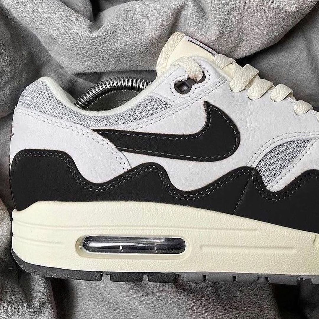 Looking For Durable Black and Gray Air Max Sneakers: The 10 Best Styles For 2023