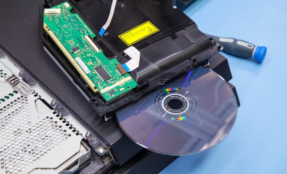 Can A PS4 Disc Laser Cleaner Make Games Work Again