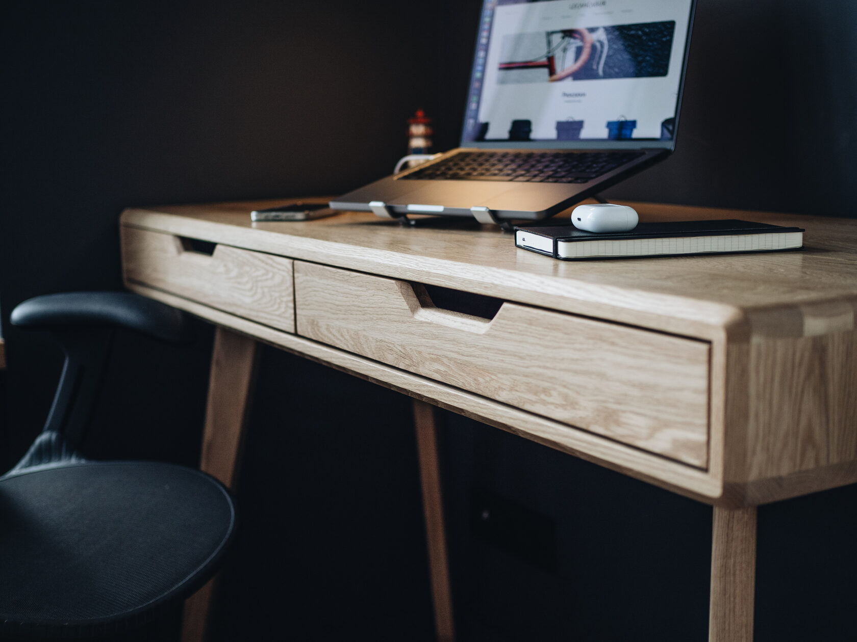 From Drab to Fab in 10 Steps: Transform Your Home Office with a Grey French Oak Desk
