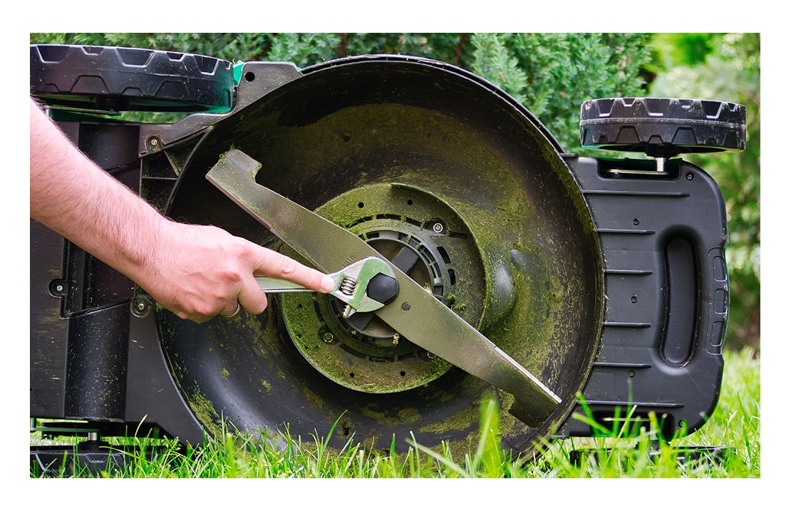 Mower Trouble. A Simple Blade Switch Yield Drastic Improvement