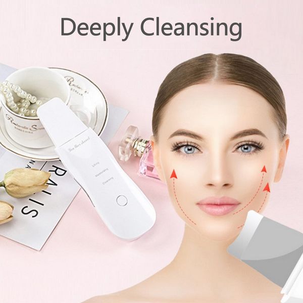 Need a Deep Facial Cleanse. Here are 10 Ways the PMD Beauty Clean Smart Device Can Transform Your Skin Care Routine
